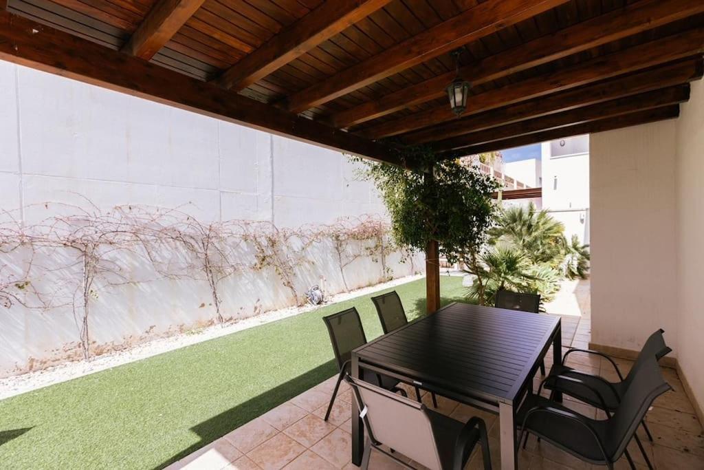 Joya Ii Villa